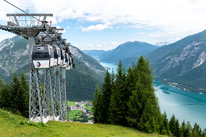 The lift on top of the Zwölferkopf