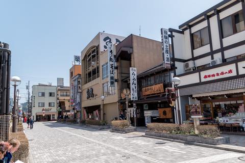 Stopover in Takayama for the Takayama Spring Festival